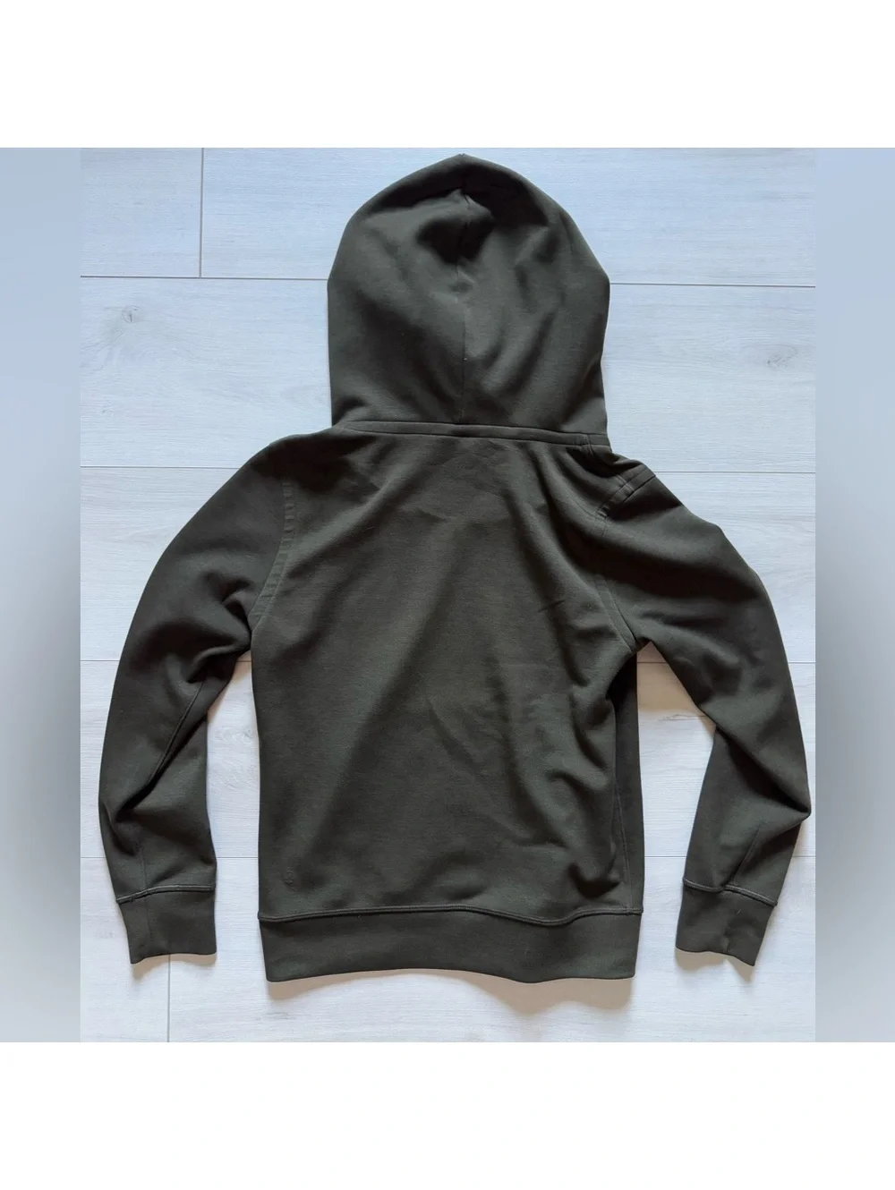 Lululemon City Sleek Streetwear Minimalistic Olive Green Hoodie size 4 (xs/s)